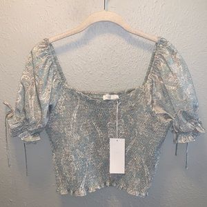 Lush Boutique Smocked Top w Puff Sleeves Mint & Sand Women’s Sz Medium N…